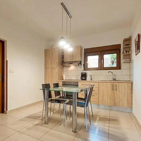Apartmán Vesna By Interhome Punat