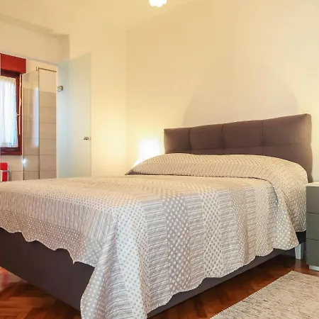 Apartment Vesna - Put106 By Interhome *