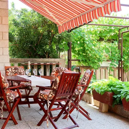 Apartment Vesna - Put106 By Interhome Punat